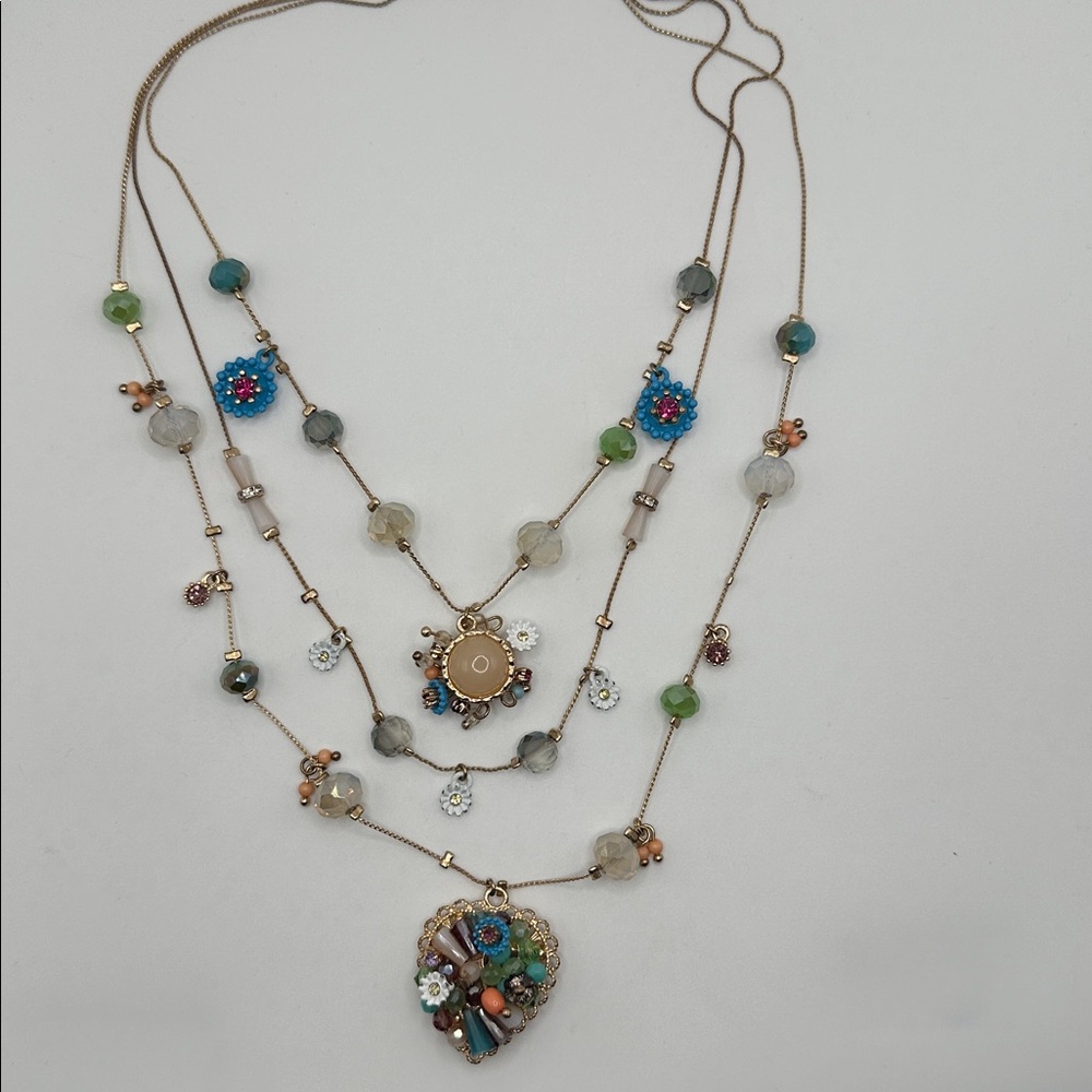 Betsey Johnson Multicolor Beaded Gold-Tone Layered Necklace. New without tags - Picture 5 of 12